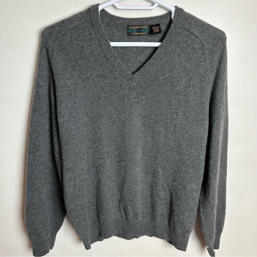 Alexander Julian Colours 100% Cashmere V-neck Sweater Men's Size Large Gray Grey - Picture 8 of 8